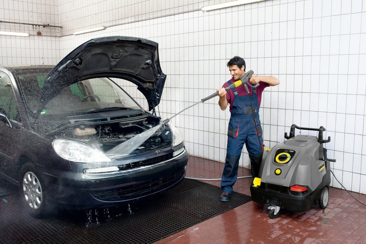 KARCHER HDS 8/18-4 C - Máquina de Alta Pressão a Água Quente, Classe Compacta