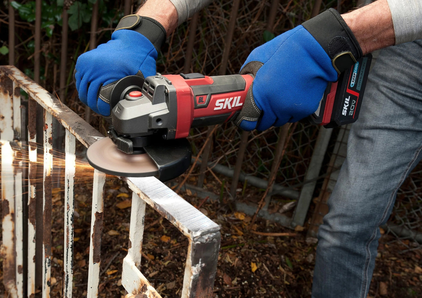 SKIL 3930 CA 20V Brushless Angle Grinder