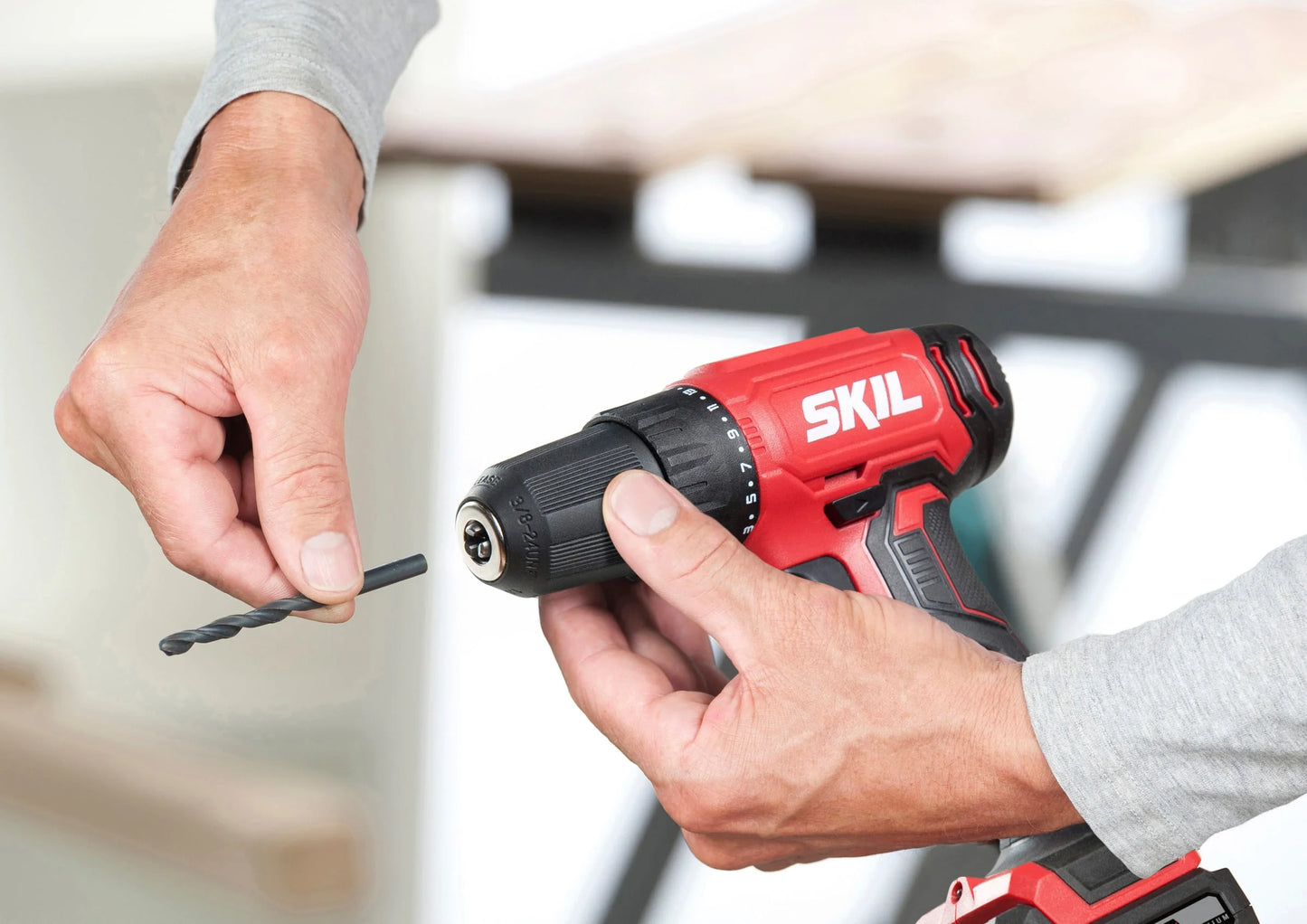 SKIL 2740AA 12V cordless screwdriver
