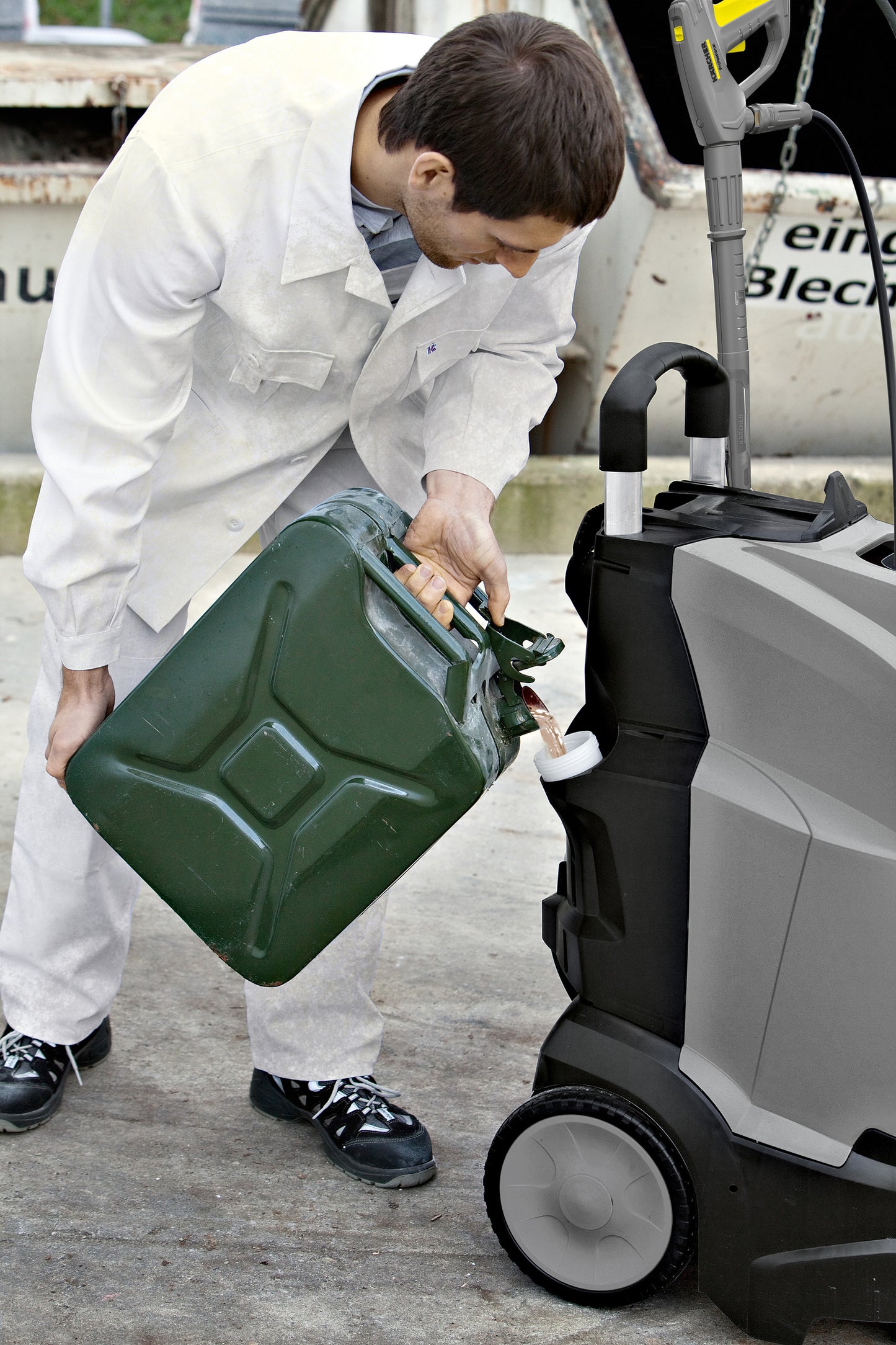 KARCHER HDS 5/15 U - Hot Water High Pressure Washer, Upright Class