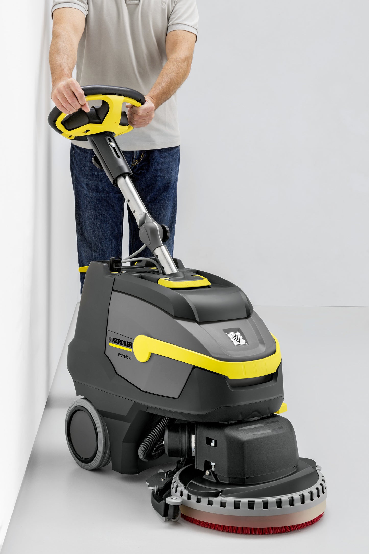 KARCHER BD 38/12 C BP Pack Li Compact Washer Brush