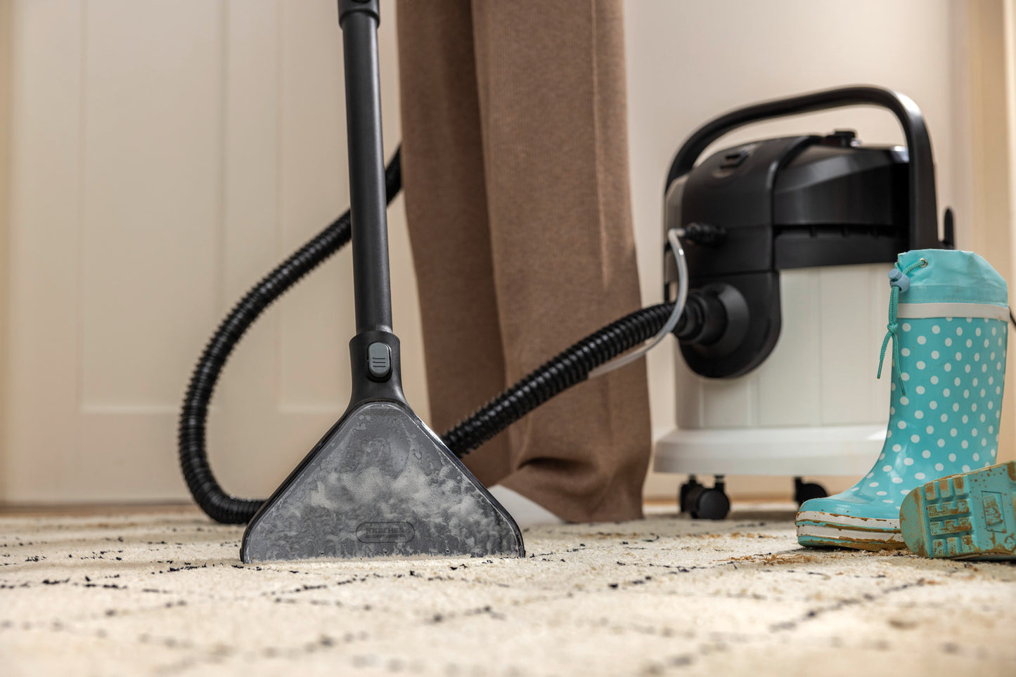 KARCHER SE 4 Plus Extractor Vacuum Cleaner