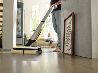 KARCHER FC 7 Cordless Vacuum Cleaner and Floor Scrubber